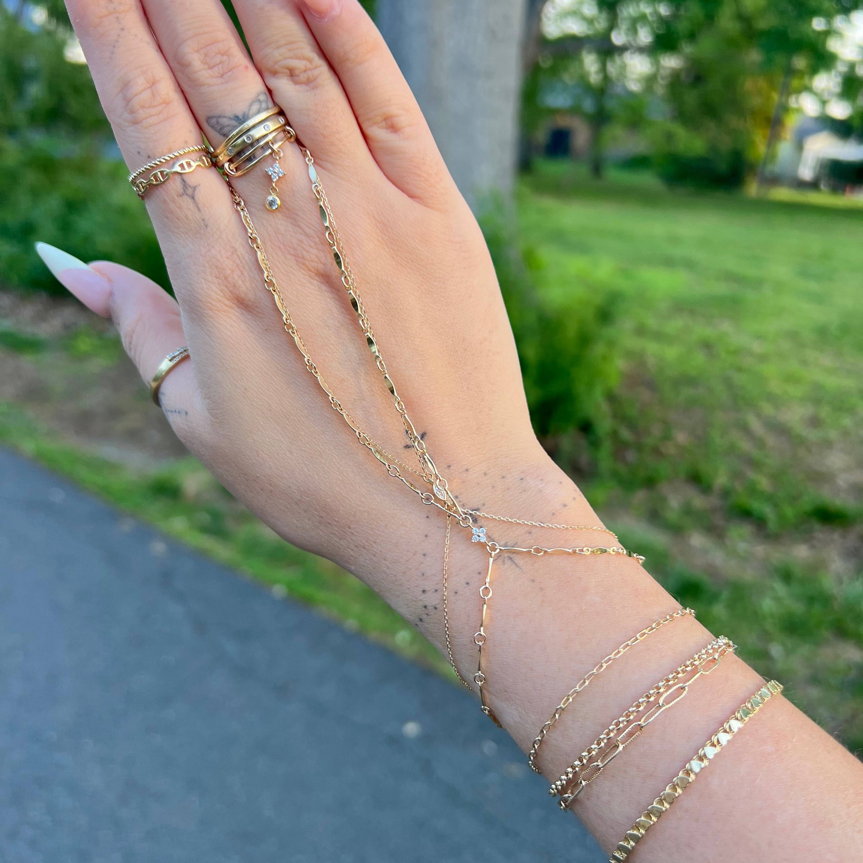 14k Gold-Filled Dapped Bar Handchain