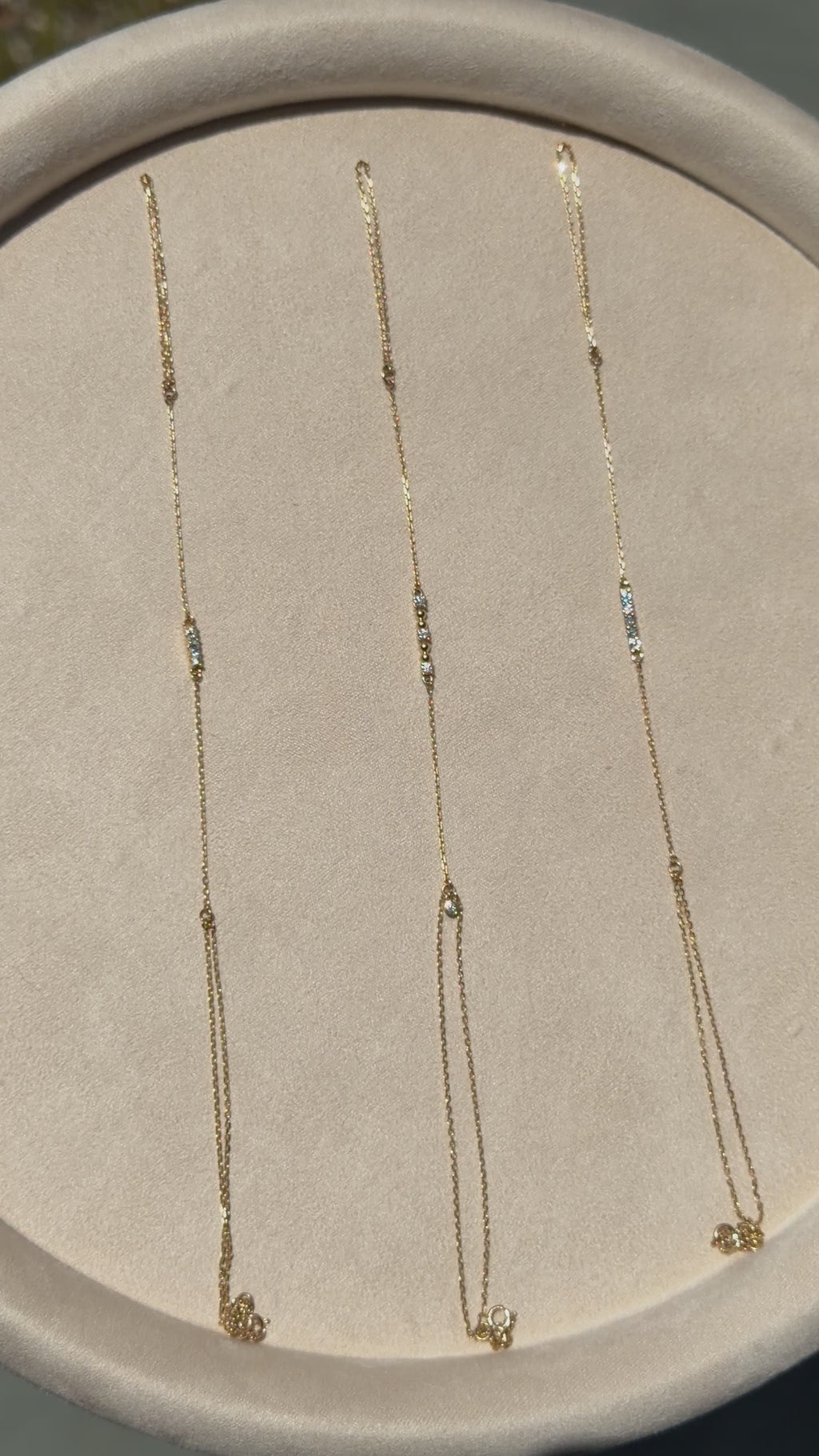 14k Gold Lab-Grown Diamond Bar Handchain